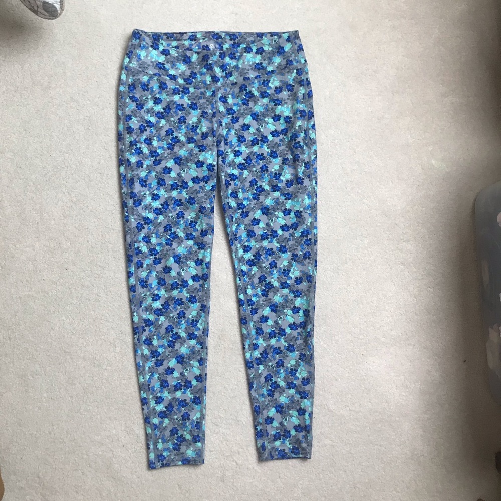 Women’s Gap Fit Leggings